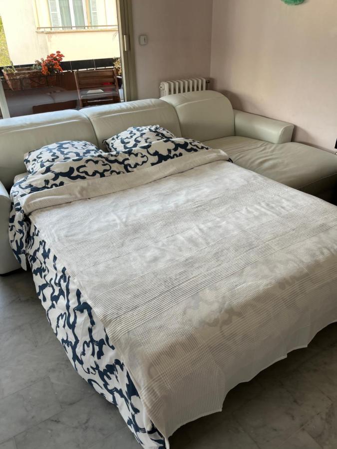 Chambre Privee Avec Terrasse Au Port De Ницца Экстерьер фото